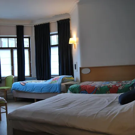 Hotel Montana 2*
